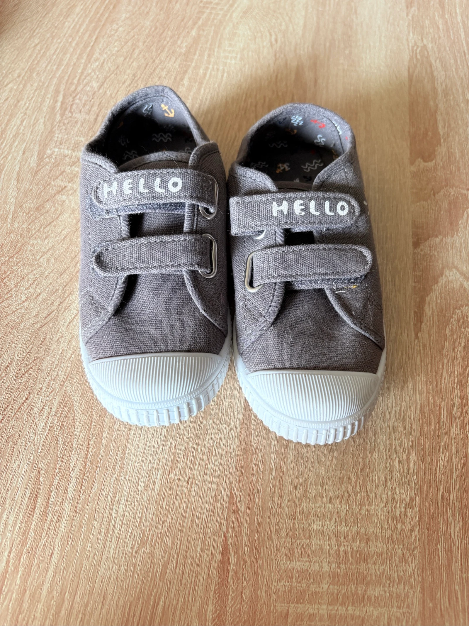 Canvas shoes – photo 2